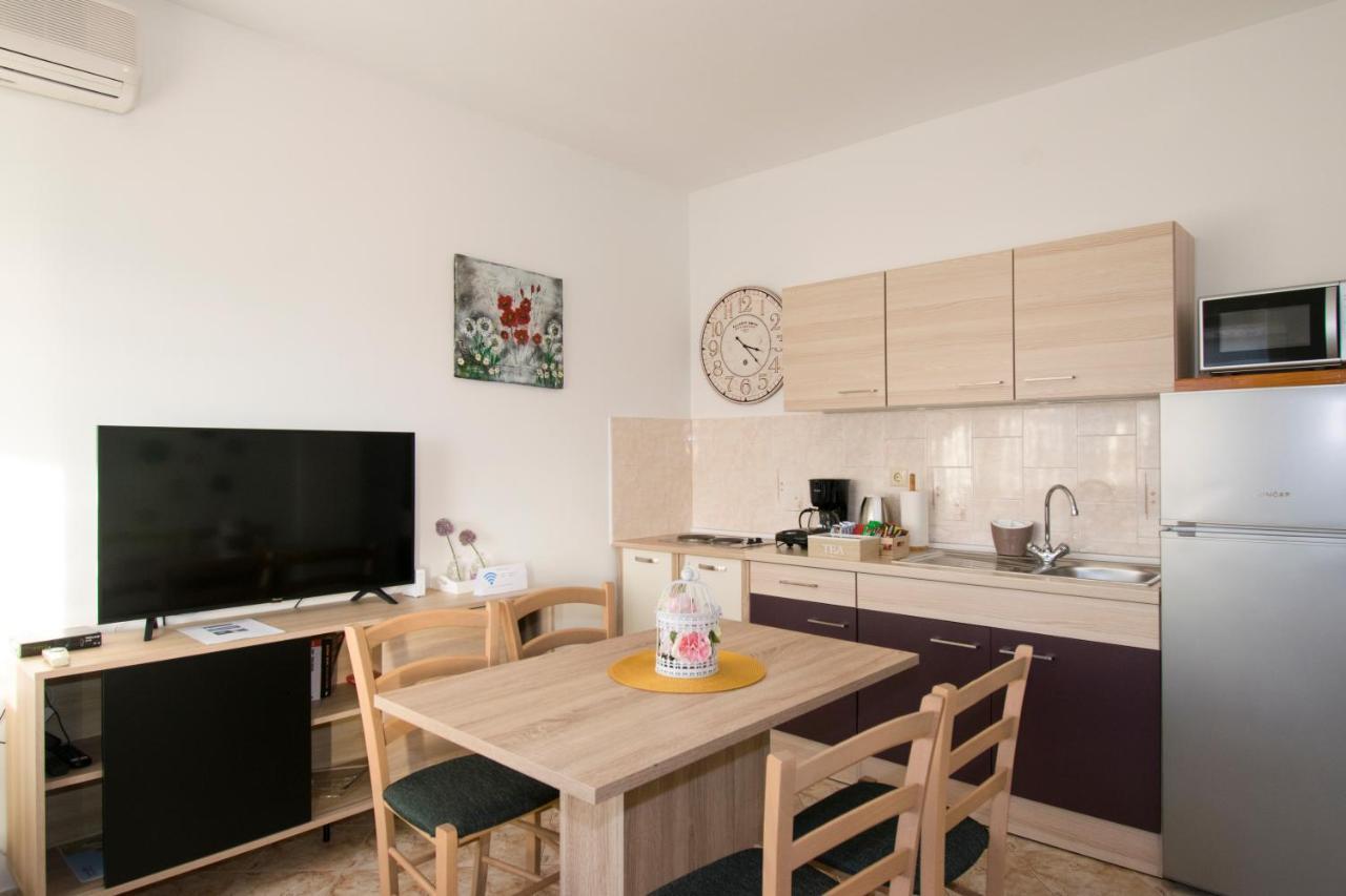 Apartman Fuma Rovinj Extérieur photo