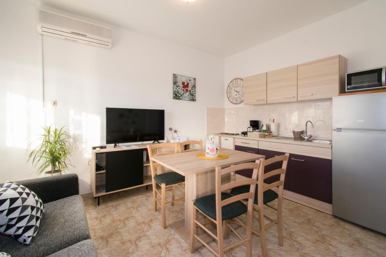 Apartman Fuma Rovinj Extérieur photo