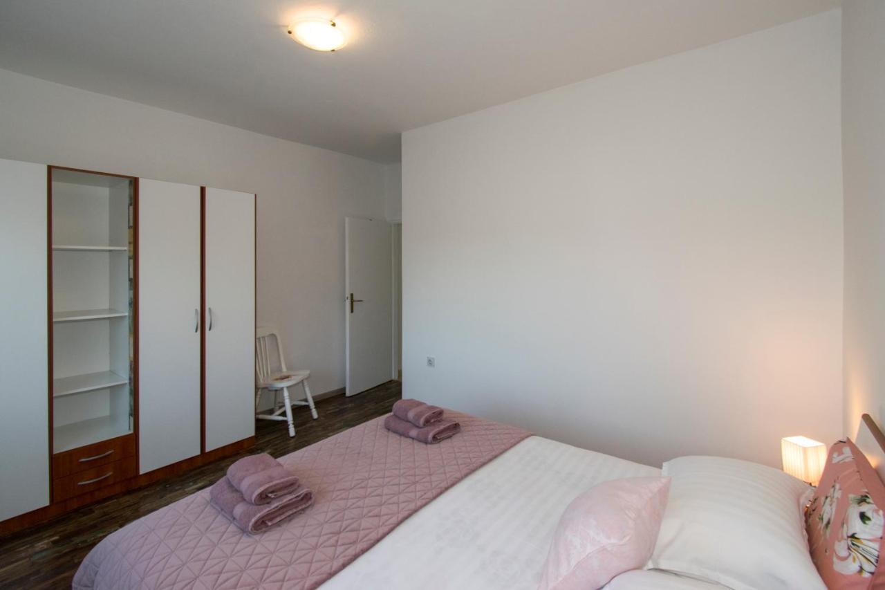 Apartman Fuma Rovinj Extérieur photo