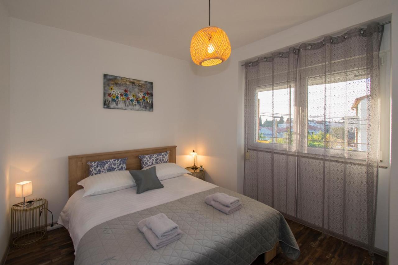 Apartman Fuma Rovinj Extérieur photo